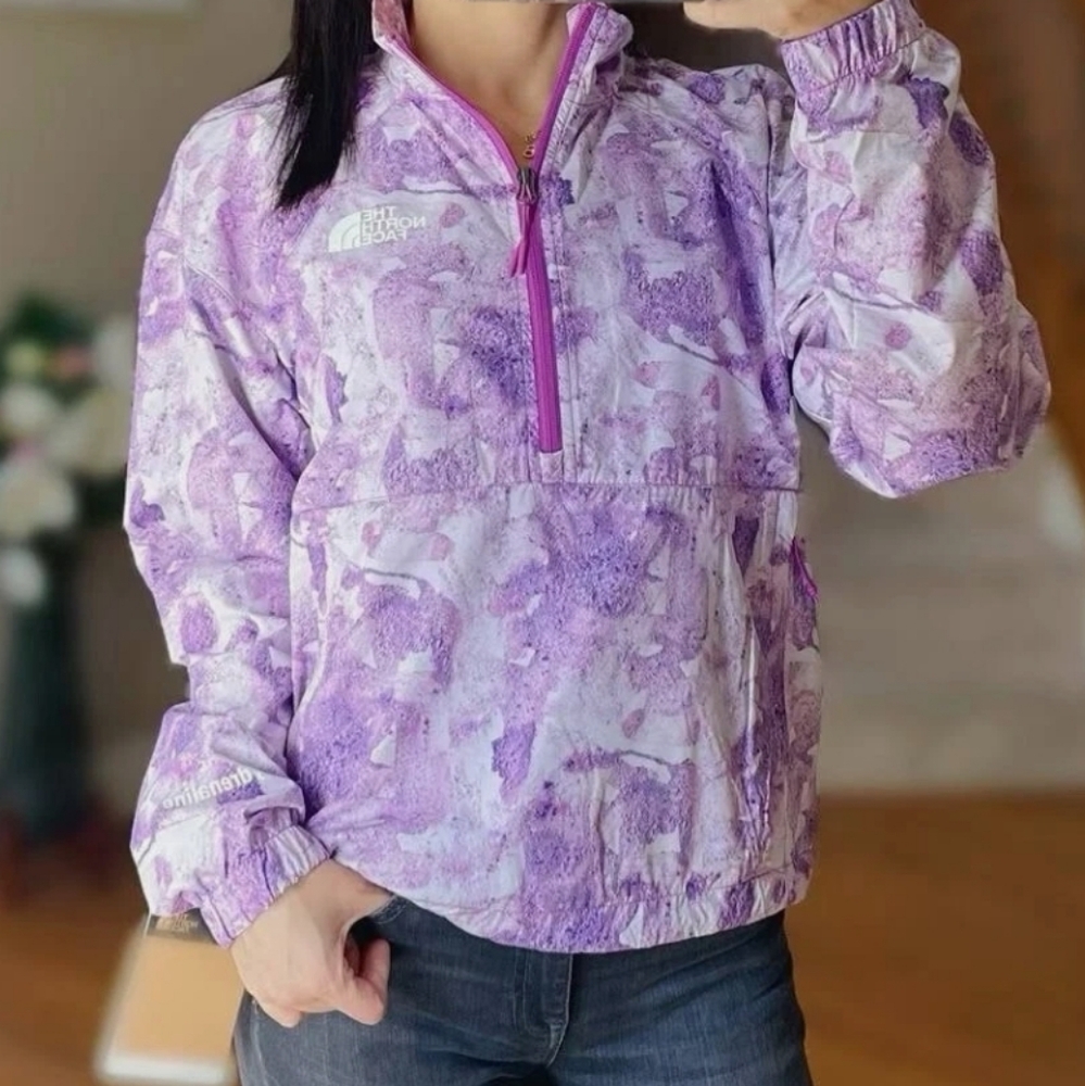 The North Face Women’s Hydrenaline Pullover NEW size Medium